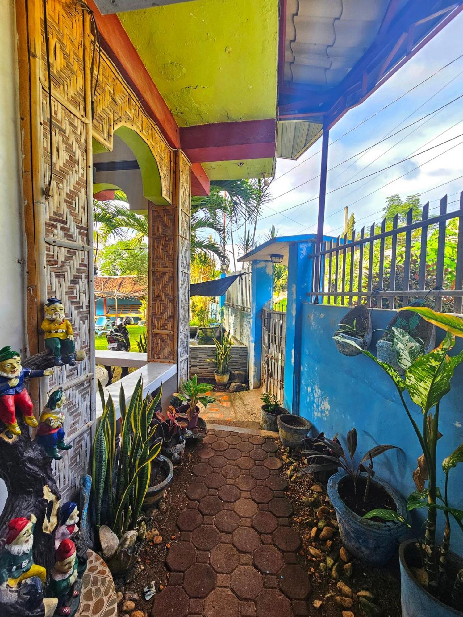 Bohol Sea Breeze Cottages And Resort Tawala  Eksteriør billede